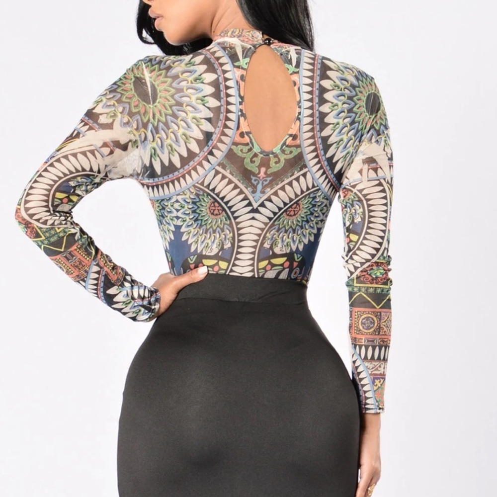 Fashion Nova Kaleidoscope Bodysuit Brand New with Tags - Picture 4 of 6